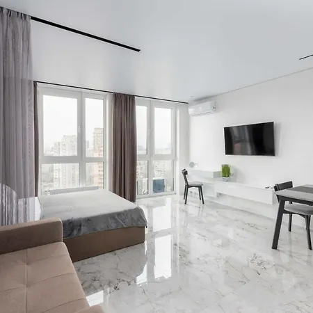Skyview Luxe On Sholudenka Street * Kiew