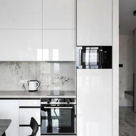 Skyview Luxe On Sholudenka Street Apartment *
